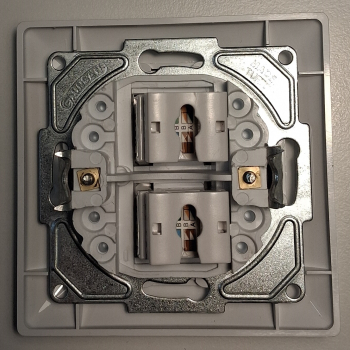 Preview: Datenbuchse Visage Gunsan weiss 2-fach CAT6 Internet Netzwerk