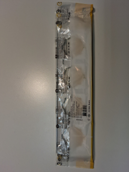 Preview: Gunsan Visage 4-fach Rahmen für 4 Serienschalter Steckdosen weiß