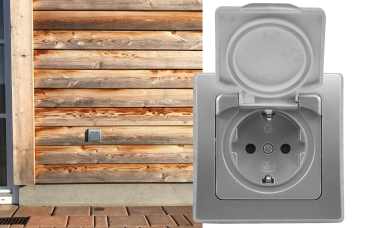 Preview: DELPHI Steckdose mit Einstecksicherung und Deckel IP44 silber