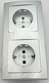 DELPHI Set 2 Steckdosen + 2-fach Rahmen 250V/16A, Steckanschluss 23065