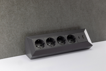 4-fach Steckdosenblock + 2x USB A+C 3,1A schwarz Aufbausteckdosen 23790