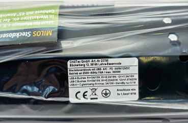 4-fach Steckdosenblock + 2x USB A+C 3,1A schwarz Aufbausteckdosen 23790