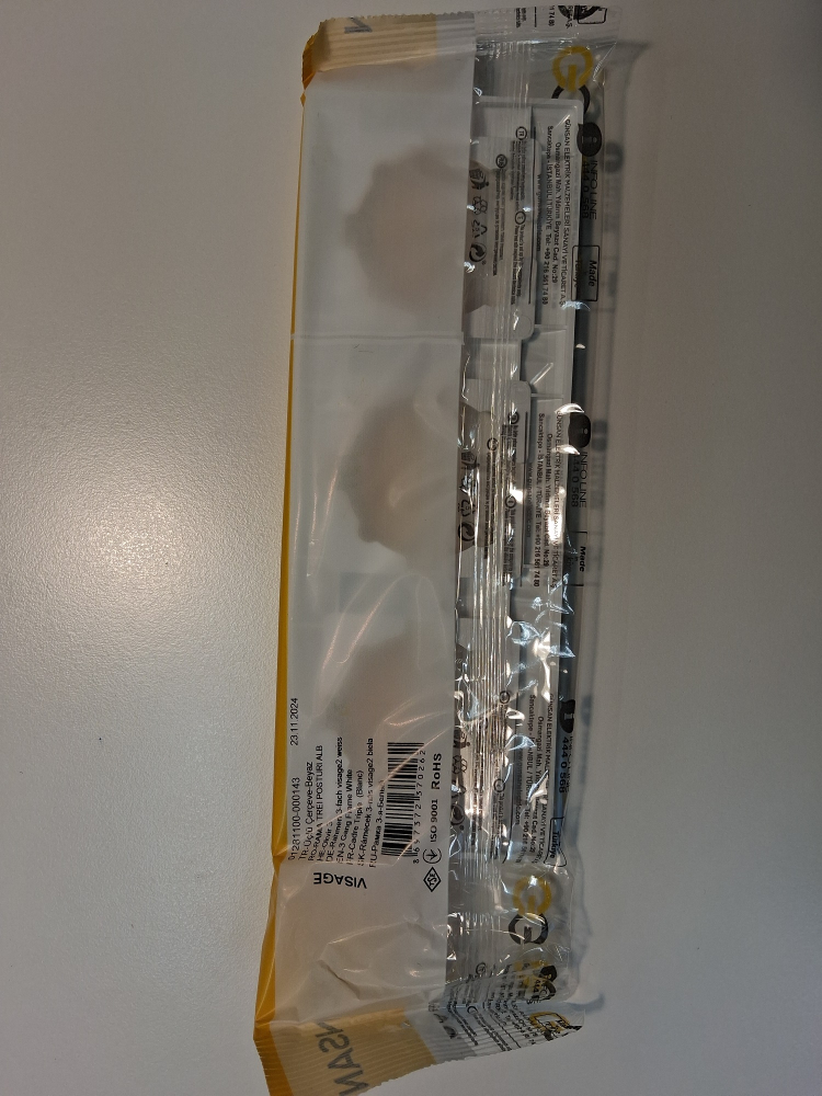 Gunsan Visage 3-fach dreifach Rahmen f. 3 Steckdosen Elektroschalter weiss