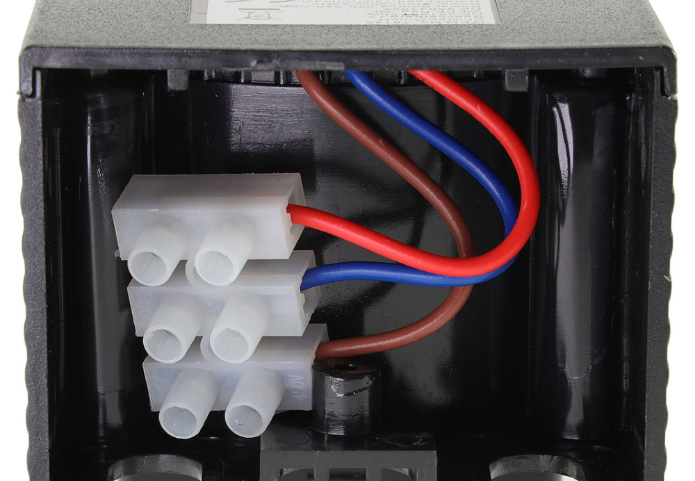 Aufputz Bewegungsmelder CBM 3-Draht 180° IP44 Schwarz 1-1200W 18145