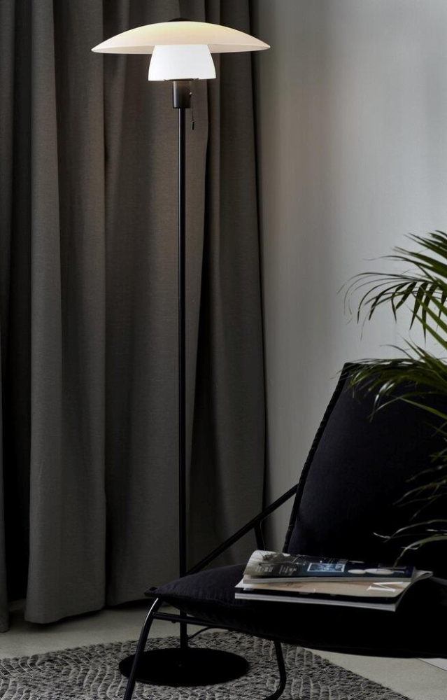 Nordlux Stehleuchte Verona schwarz E27 2010884001