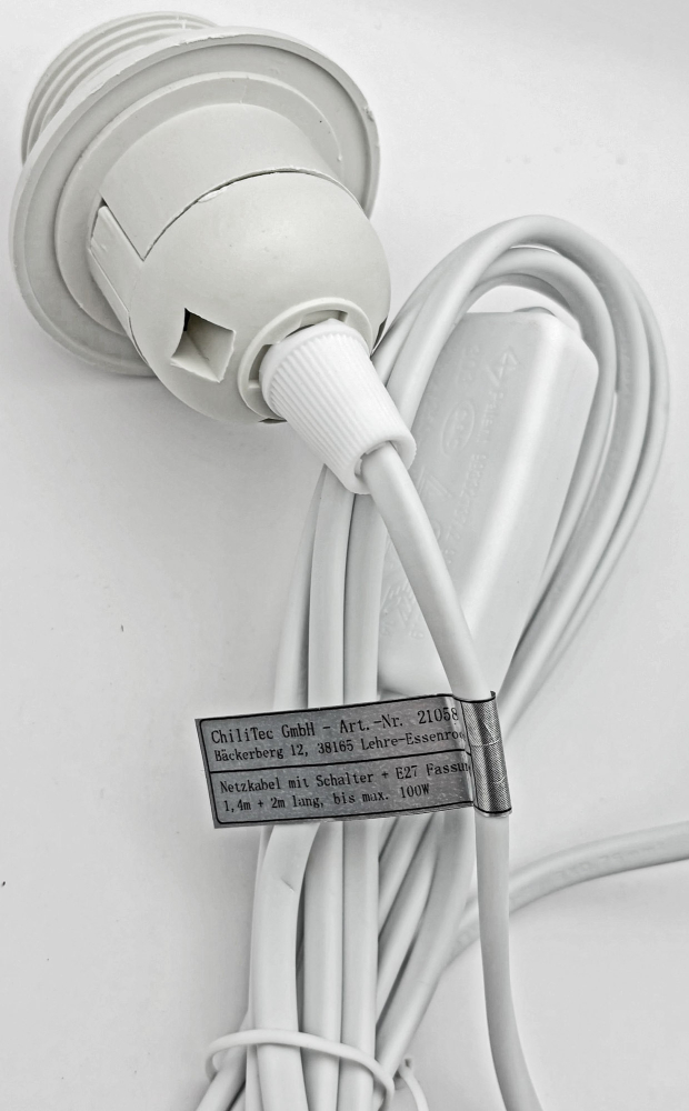 ChiliTec Netzkabel mit Schalter und E27 Fassung 3,4m Weiß 21058
