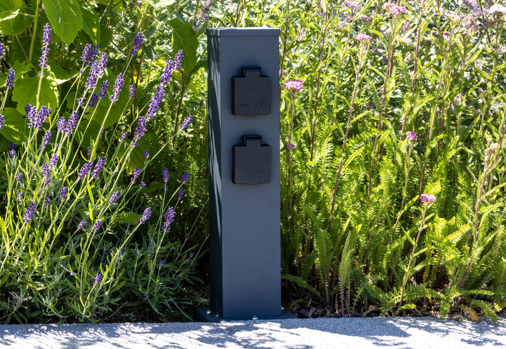 ChiliTec Steckdosensäule 4-fach Anthrazit IP44 Aussensteckdose 23445