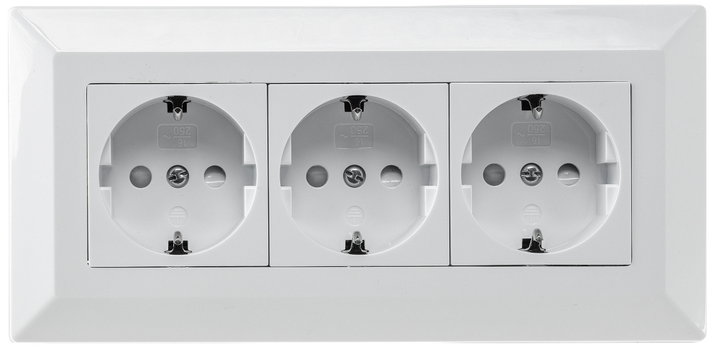 3-fach Steckdosenblock weiss Aufbaumontage Aufbau-Steckdosen 23630