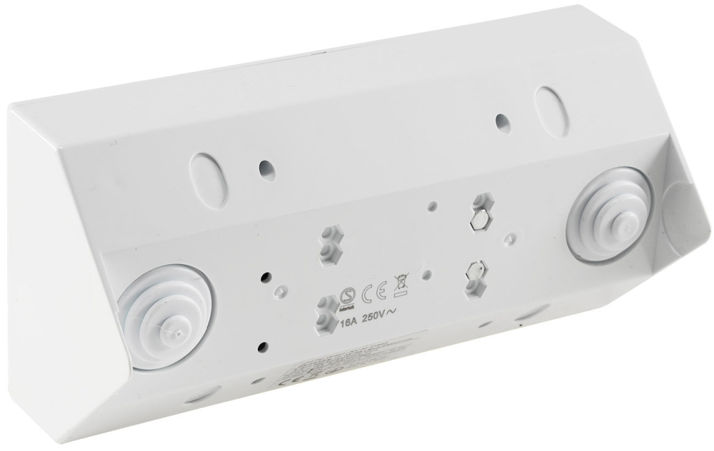 3-fach Steckdosenblock weiss Aufbaumontage Aufbau-Steckdosen 23630