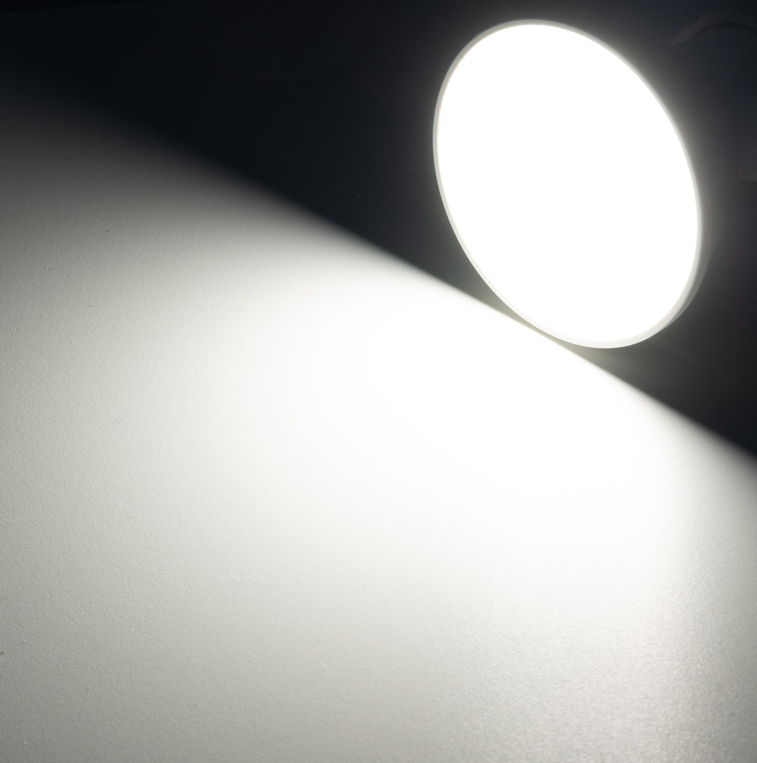 ChiliTec LED Strahler GU10 "W90" neutralweiß 906lm 9W 100° 4107K 23877