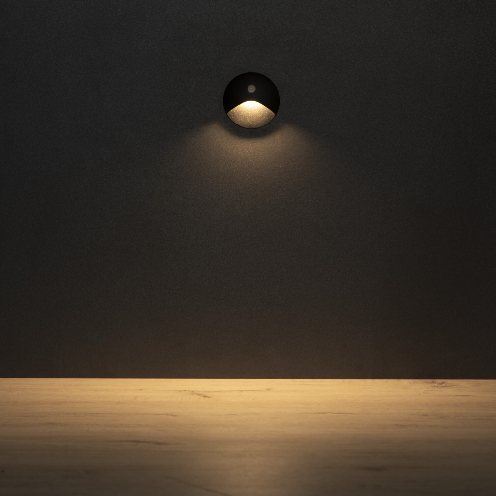 LED Treppenleuchte mit Bewegungsmelder EXIN schwarz 3000K IP65 rund 2,5W 50Lm 230V 39124