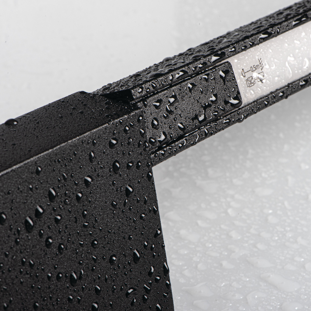 LED Wandleuchte YALTE CCT 3000/4000/6500K 90cm schwarz drehbar 8,5W IP54 Kanlux 45872