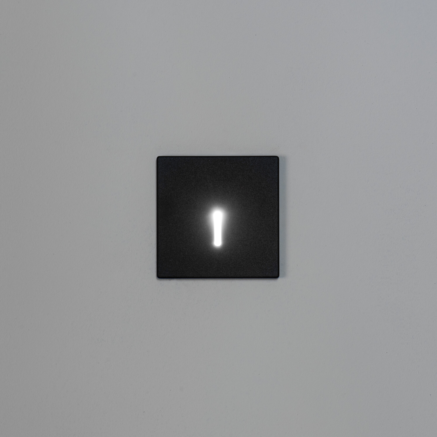 LED Treppenleuchte MAGNIK schwarz CCT 2700-5700K eckig 230V 1,7W 10Lm 90792