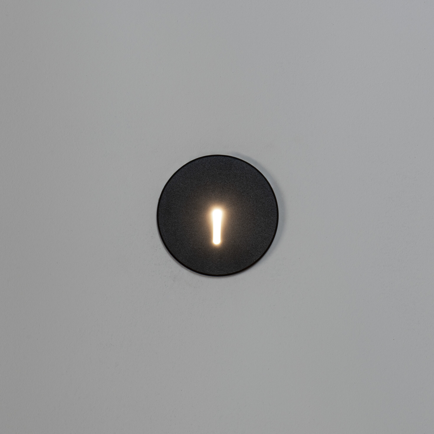 LED Stuffenleuchte MAGNIK schwarz CCT 2700-5700K rund 230V 1,7W 10Lm 90796