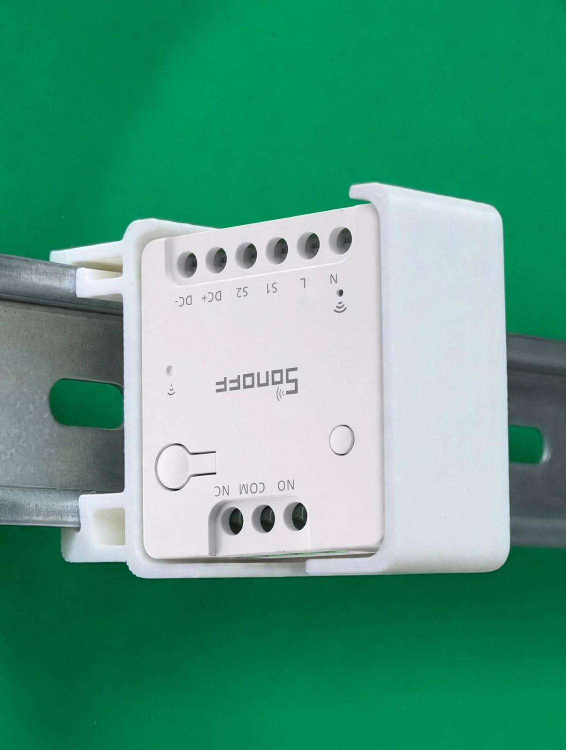 SOIXX Hutschienenhalter für Sonoff Mini-D, Mini-ZBD Halter für DIN 35mm Schiene